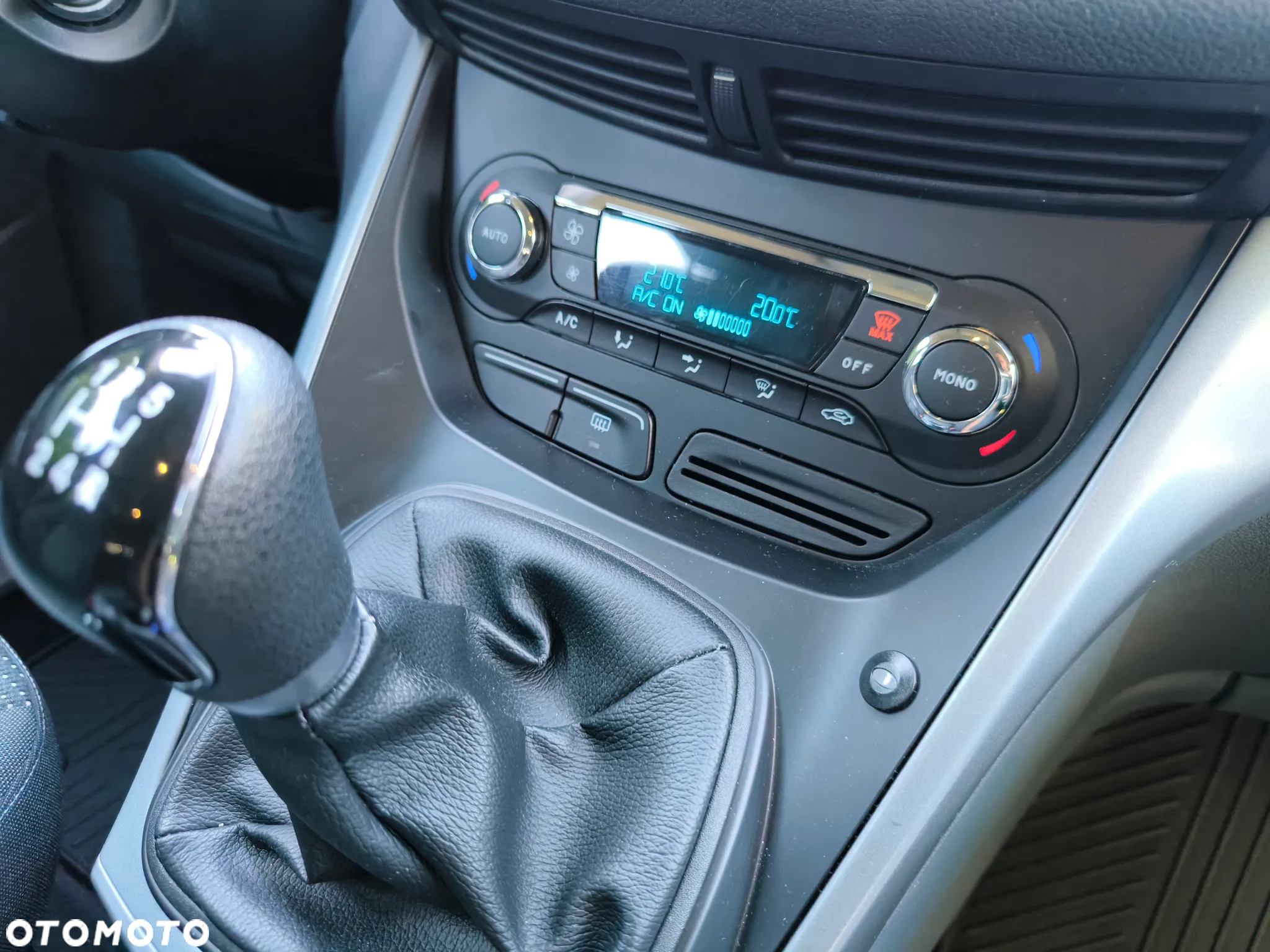 Ford C-MAX 1.6 Trend - 17