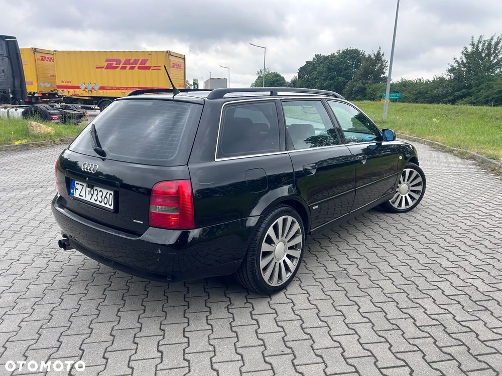 Audi A4 Avant 2.8 Quattro Tiptronic - 3