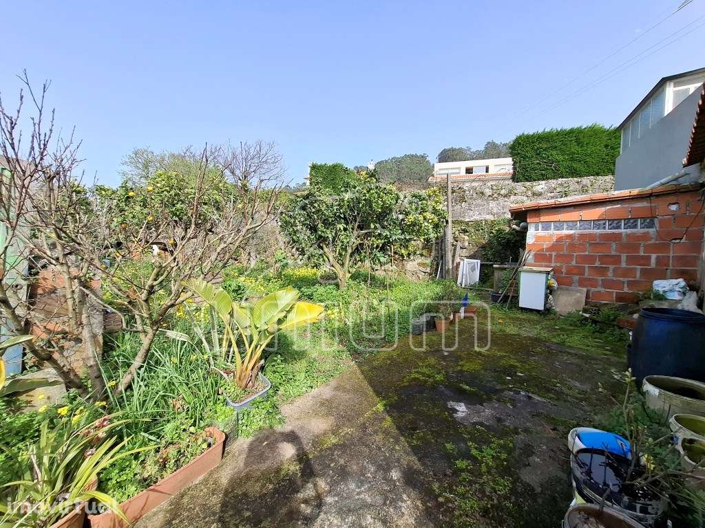 Moradia T2 - Areosa - Grande imagem: 3/11