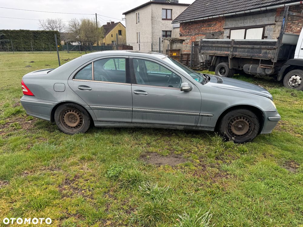 Mercedes-Benz Klasa C 200 Kompressor Elegance Sport Edition - 7
