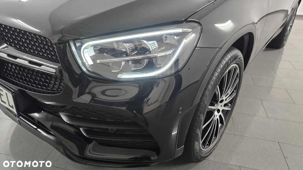 Mercedes-Benz GLC 300 de 4Matic 9G-TRONIC AMG Line Plus - 12