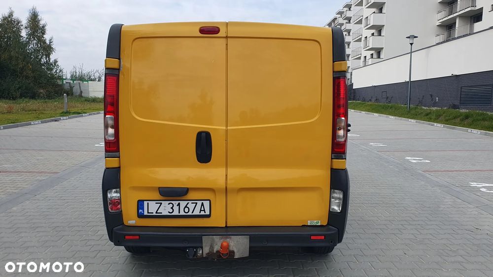 Renault TRAFIC - 11