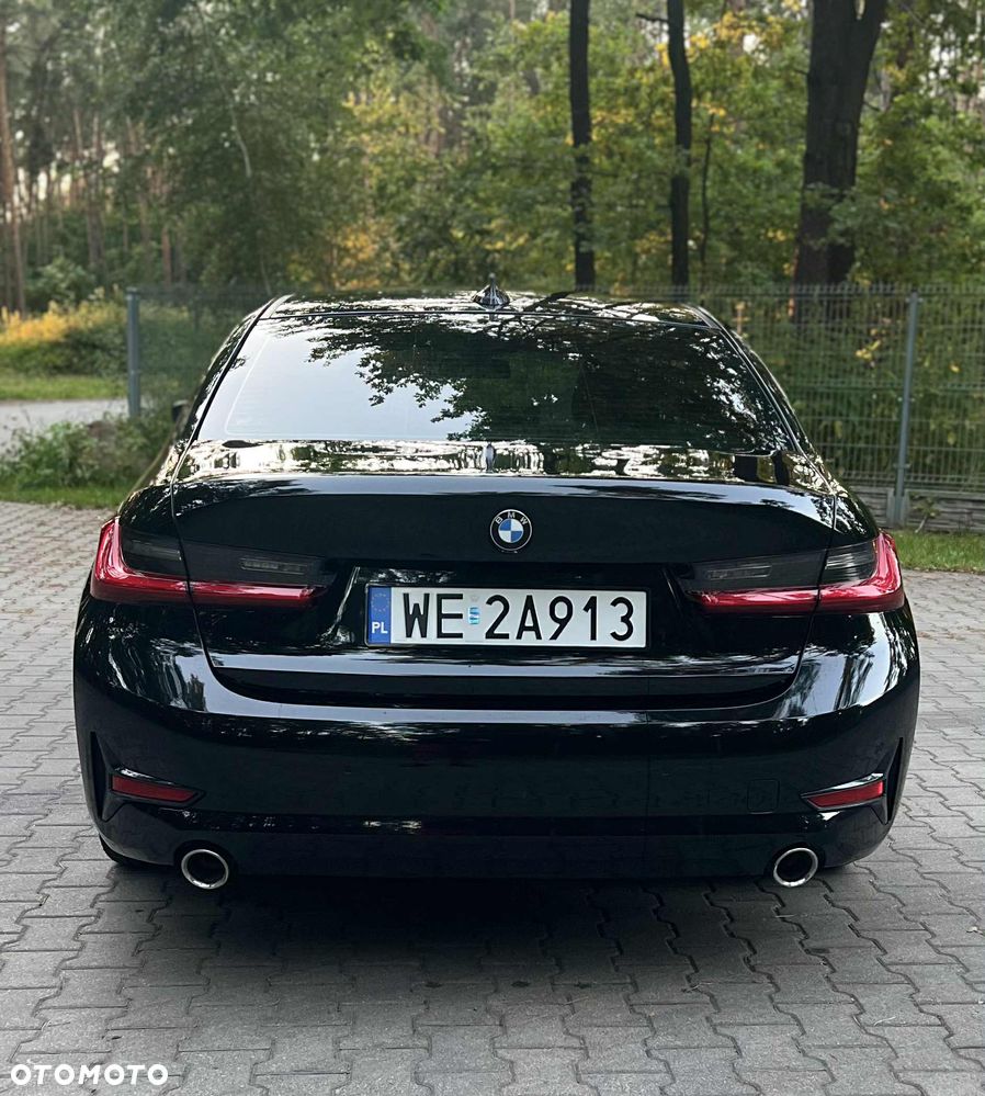 BMW Seria 3 318i Sport Line - 7