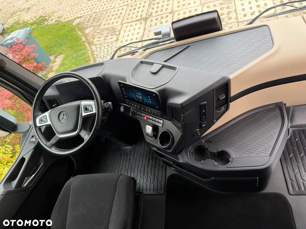 Mercedes-Benz 1848 GIGA SPACE - 30