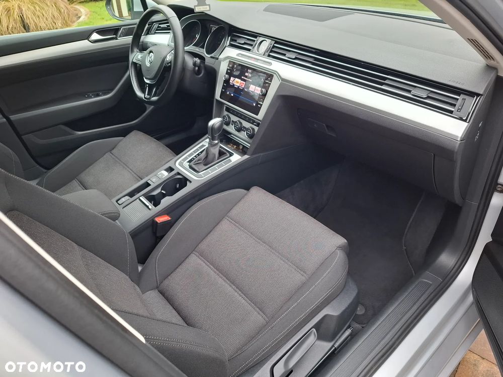 Volkswagen Passat Variant 2.0 TDI EVO Business DSG - 21