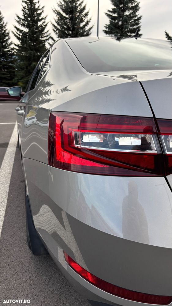 Skoda Superb 1.4 TSI Ambition - 10