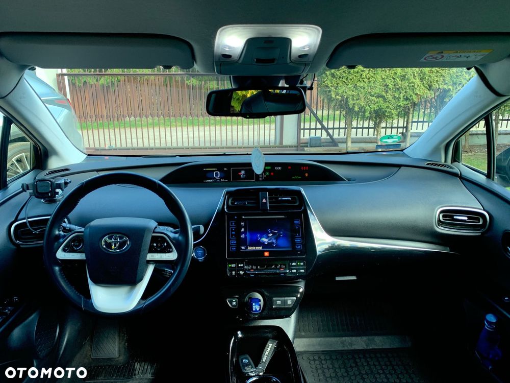 Toyota Prius 1.8 Hybrid Prestige - 7