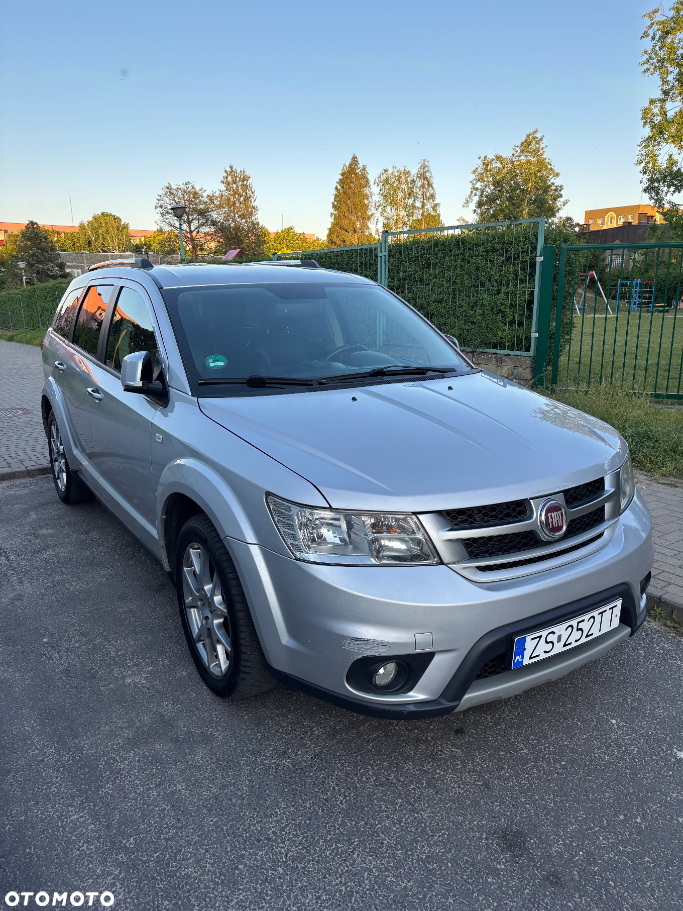 Fiat Freemont 2.0 Multijet 16V DPF Automatik Allrad Lounge - 3