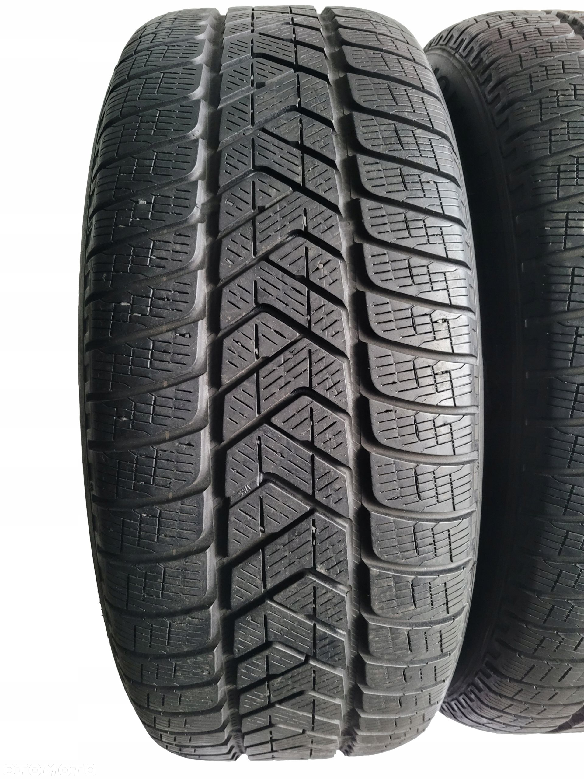 Pirelli scorpion winter 235/55 R19 101H run flat - 3