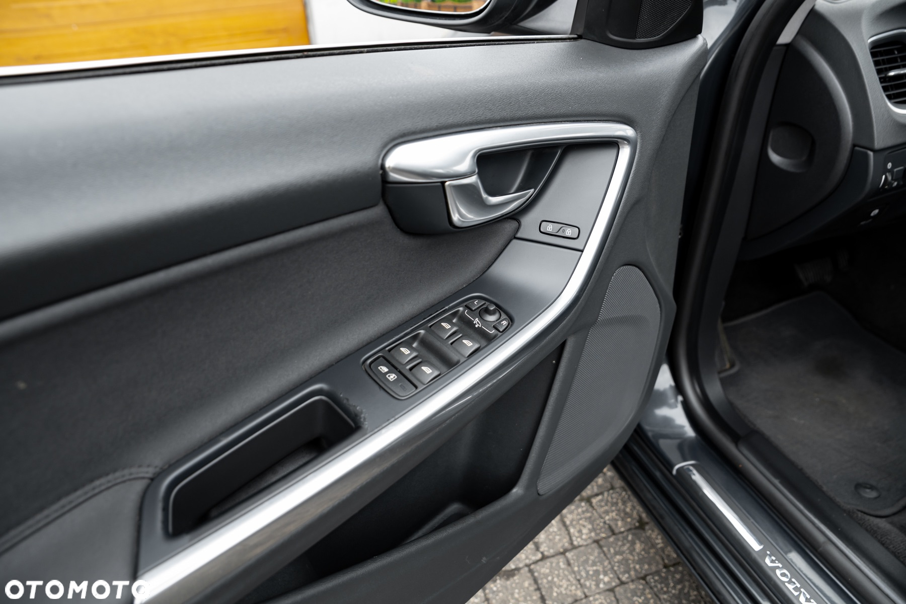 Volvo V60 D5 AWD - 21
