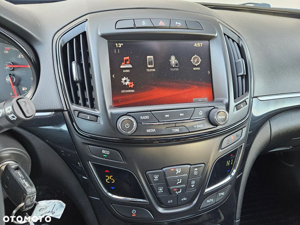 Opel Insignia 1.6 T Cosmo S&S - 24