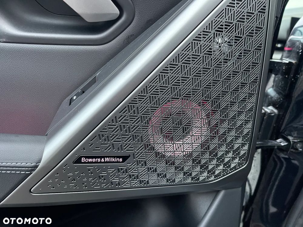 BMW Seria 5 540d xDrive mHEV - 12