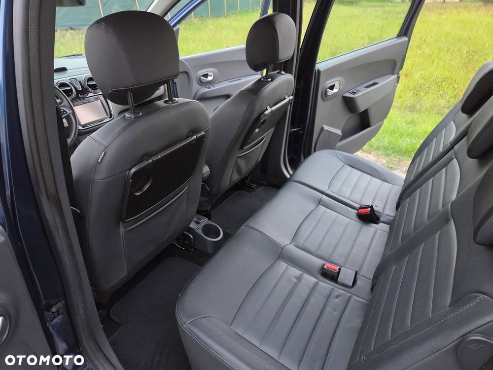 Dacia Lodgy 1.6 SCe Laureate S&S - 24
