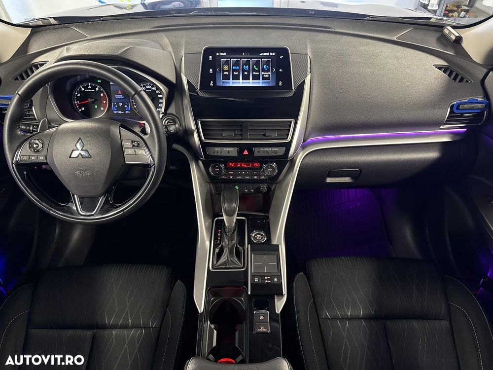 Mitsubishi Eclipse-Cross 1.5-litre 16-valve DOHC MIVEC 4X4 Intense+ Aut. - 13