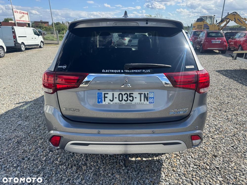 Mitsubishi Outlander 2.4 4WD Diamant - 3