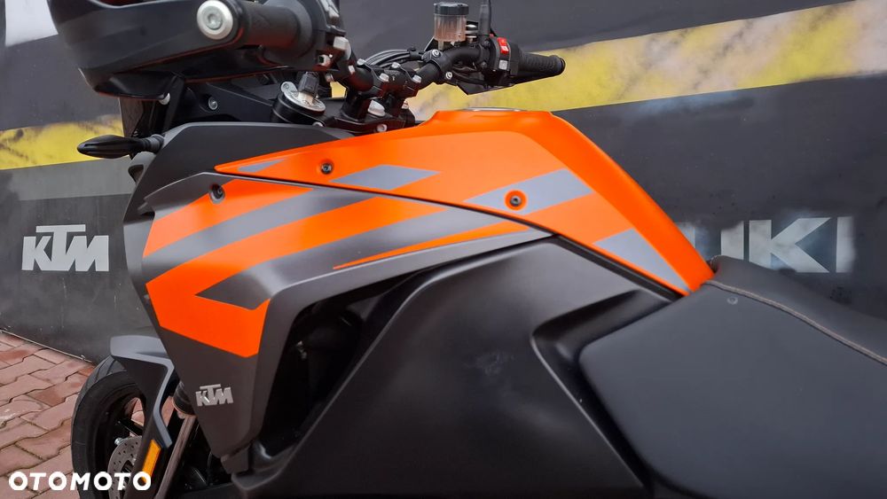 KTM Super Adventure - 19