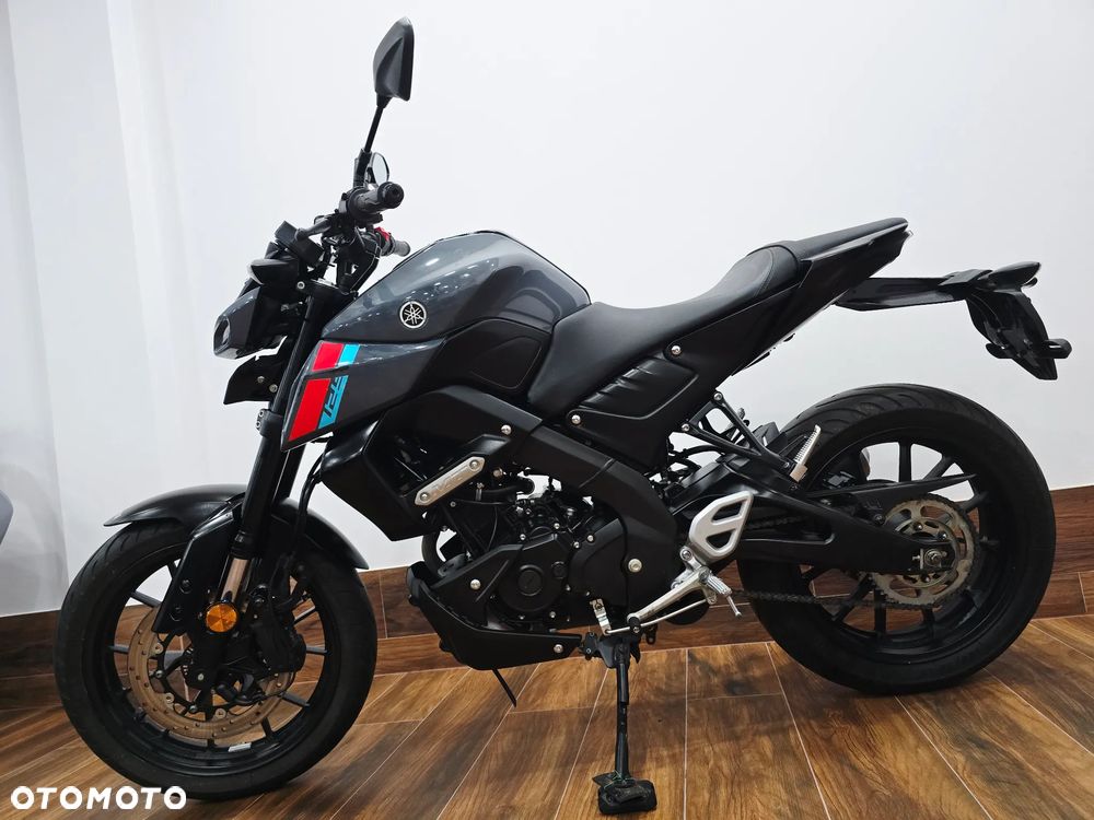 Yamaha MT - 7