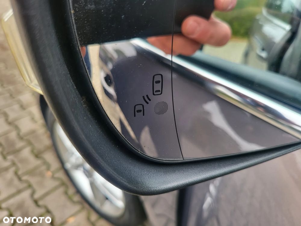 Ford Grand C-MAX 2.0 TDCi Titanium - 15