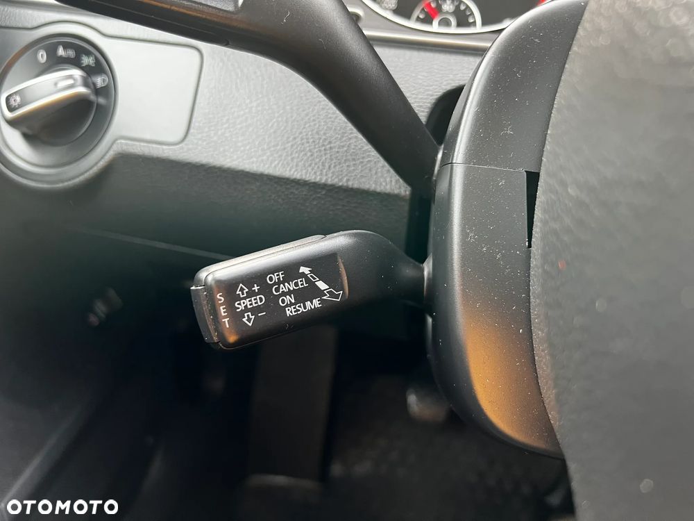 Volkswagen Passat Variant 2.0 TDI BlueMotion Technology Comfortline - 21