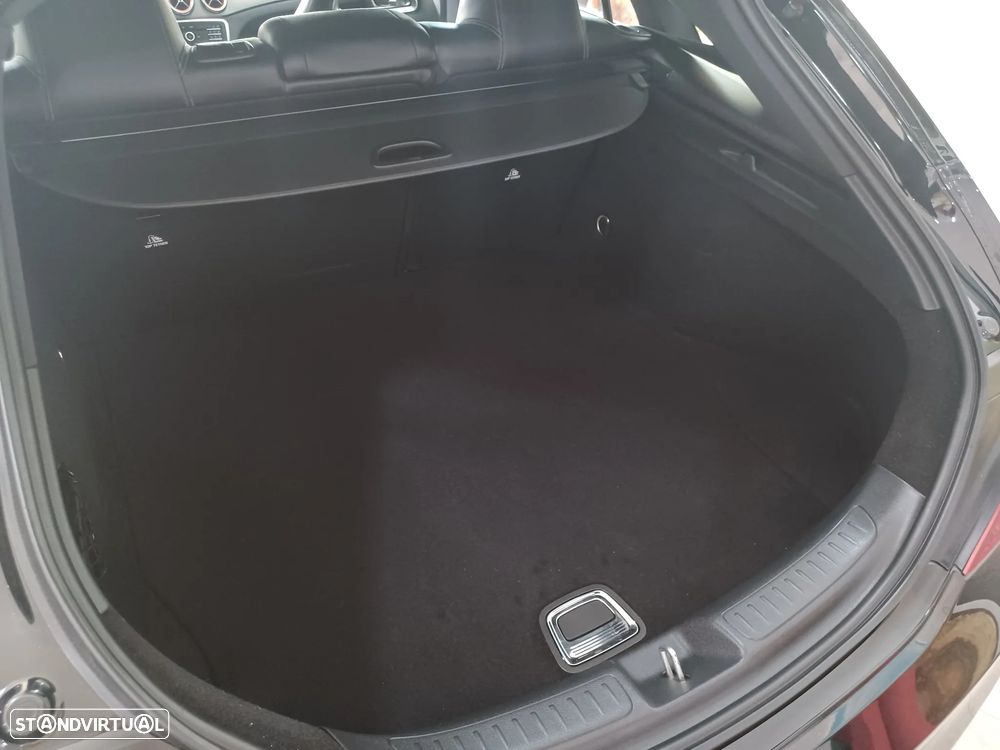 Mercedes-Benz CLA 180 d Shooting Brake Urban - 29