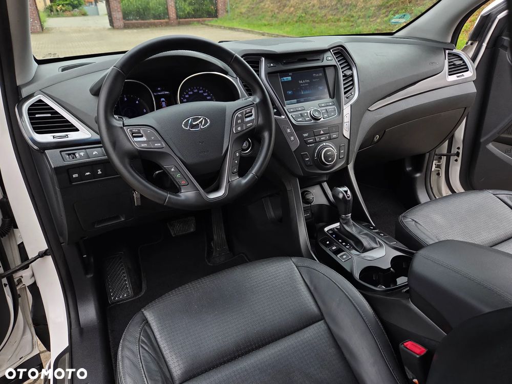 Hyundai Santa Fe 2.2 CRDi 4WD CPF Automatik Premium - 24
