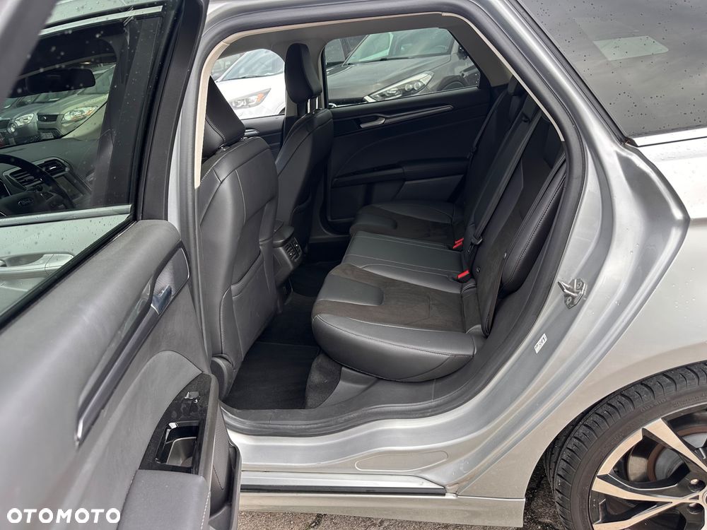 Ford Mondeo 2.0 EcoBlue Business Edition - 23