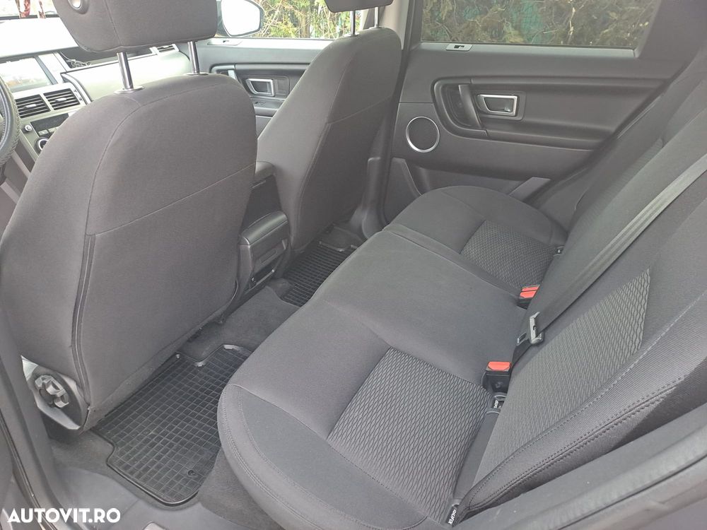 Land Rover Discovery Sport 2.0 l TD4 HSE Aut. - 8