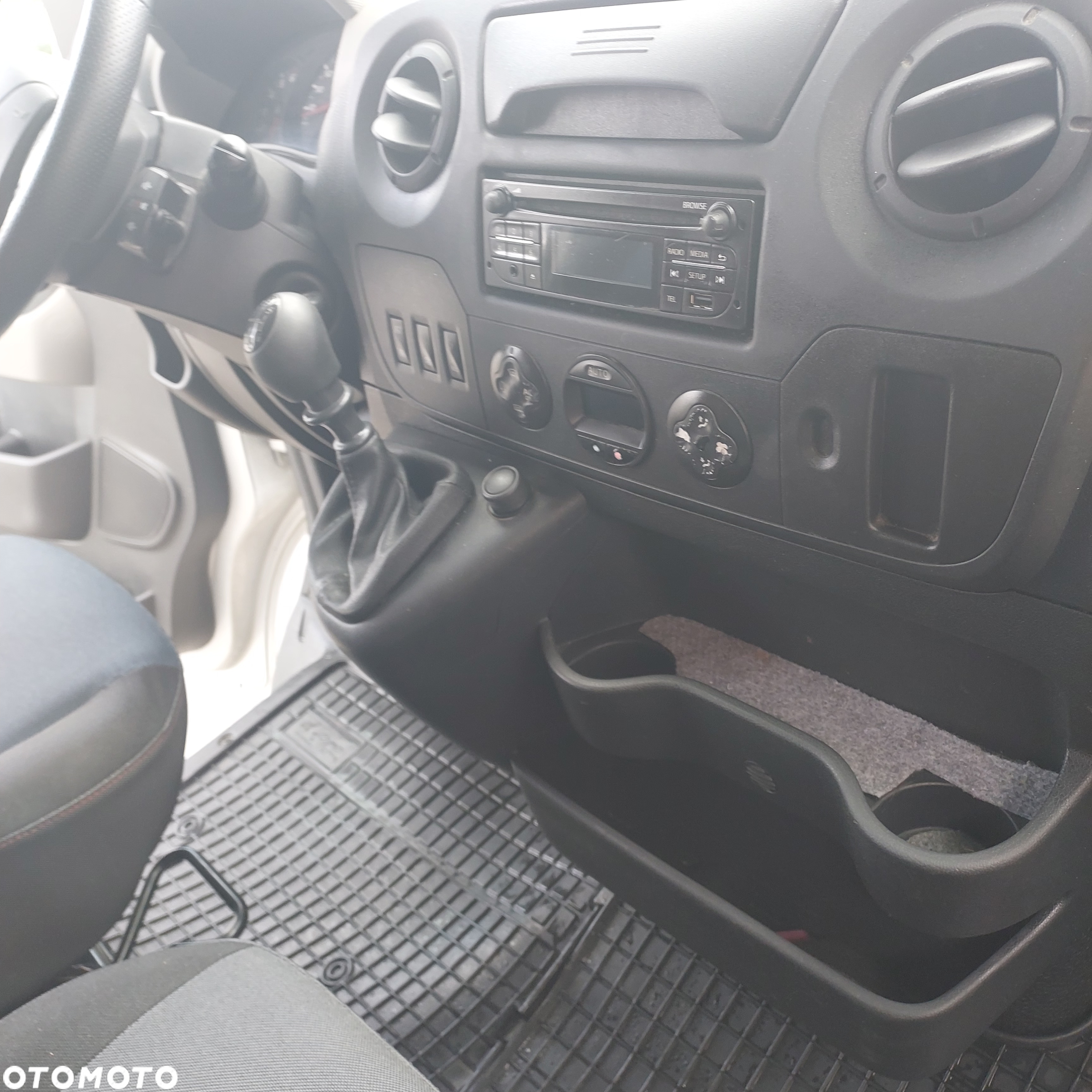 Renault Master - 16
