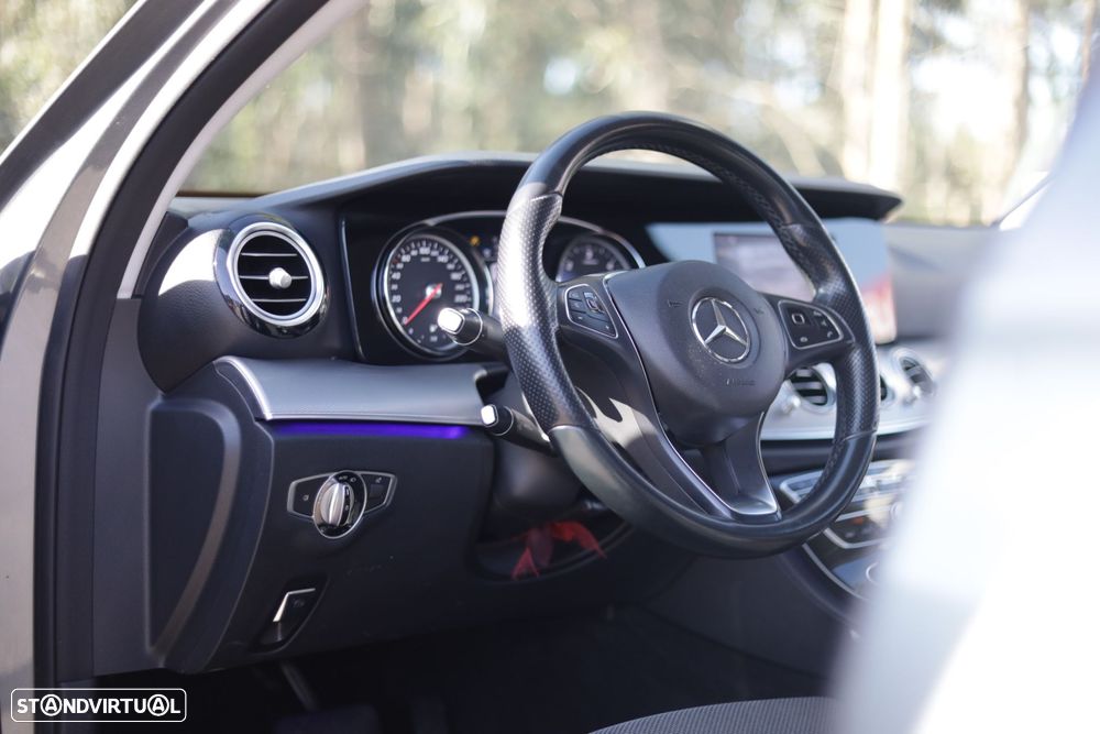 Mercedes-Benz E 220 d Avantgarde - 10
