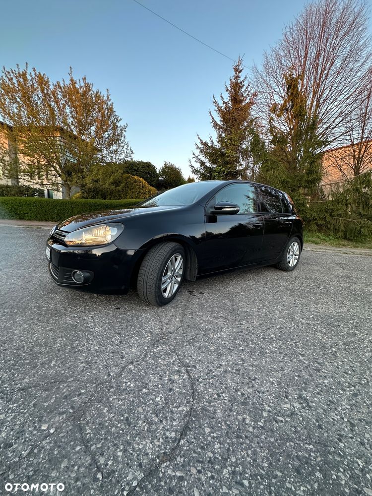 Volkswagen Golf 2.0 TDI DPF Highline - 8