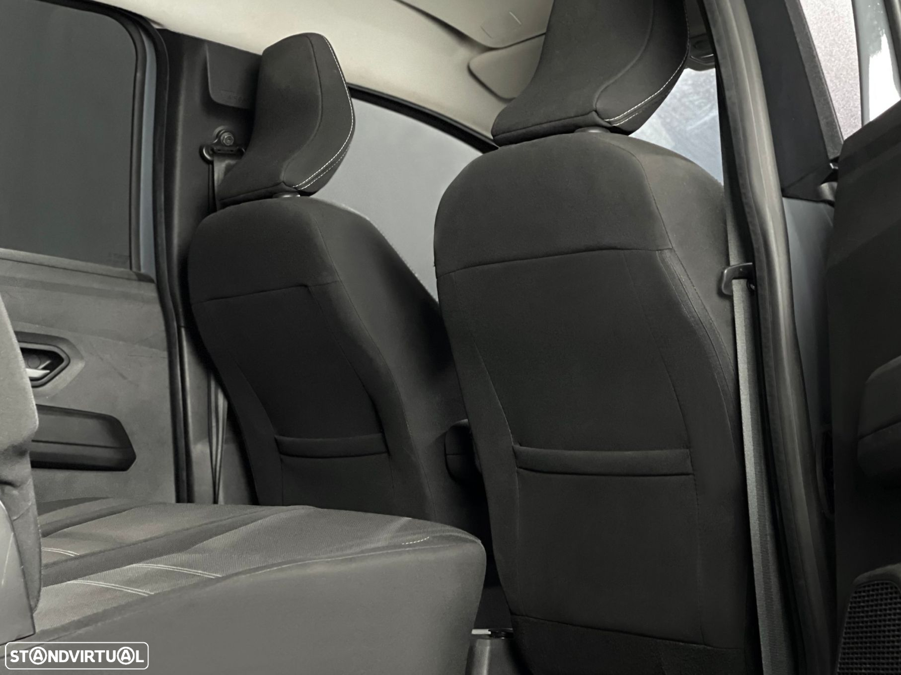 Dacia Jogger 1.0 ECO-G Expression 7L Bi-Fuel - 11