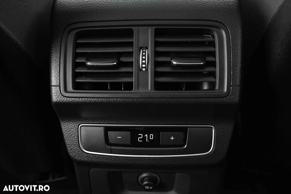 Audi Q5 55 TFSIe Sportback quattro S tronic S line - 27