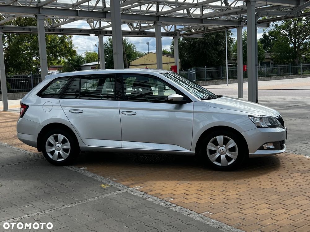 Skoda Fabia 1.4 TDI Ambition DSG - 4