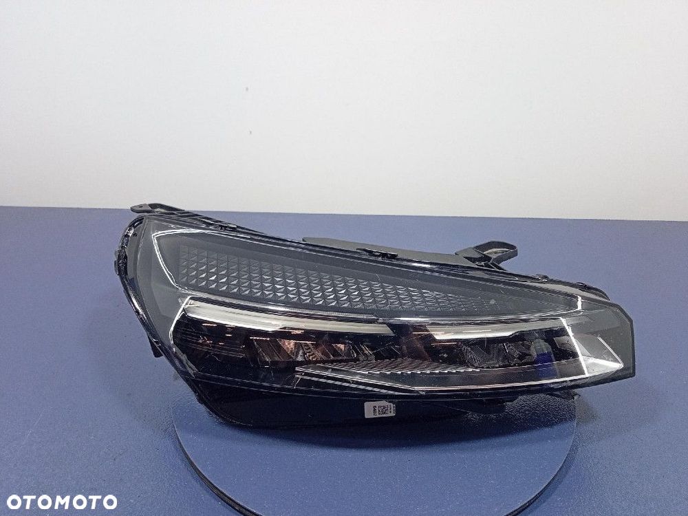 RENAULT CLIO V LIFT REFLEKTOR PRAWY LAMPA PRZEDNIA LED 260103507R - 1