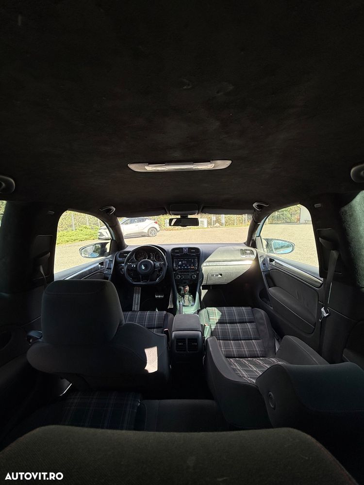 Volkswagen Golf - 7