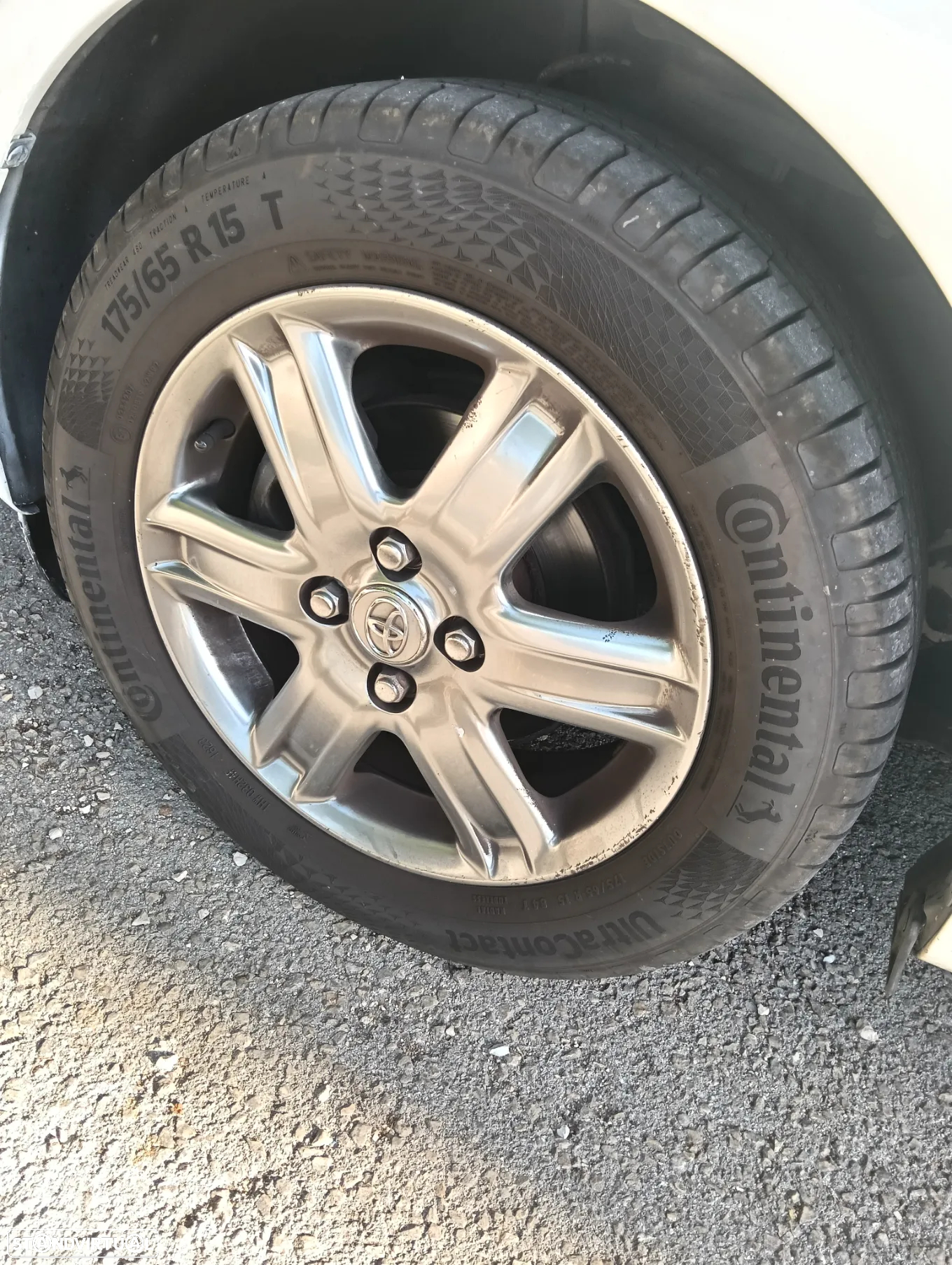 Toyota iQ 1.0 VVT-i - 3