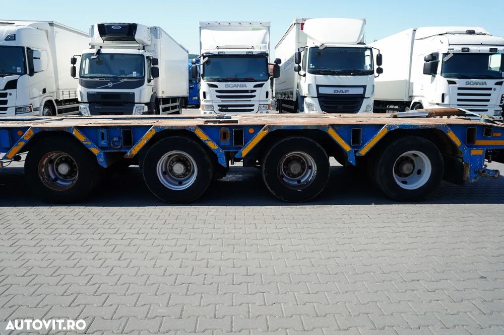 Trax / REMORCĂ JOS / REMORCĂ AUTO 15,3 M / 4 AXE (2 DE DIRECȚIE) / - 27