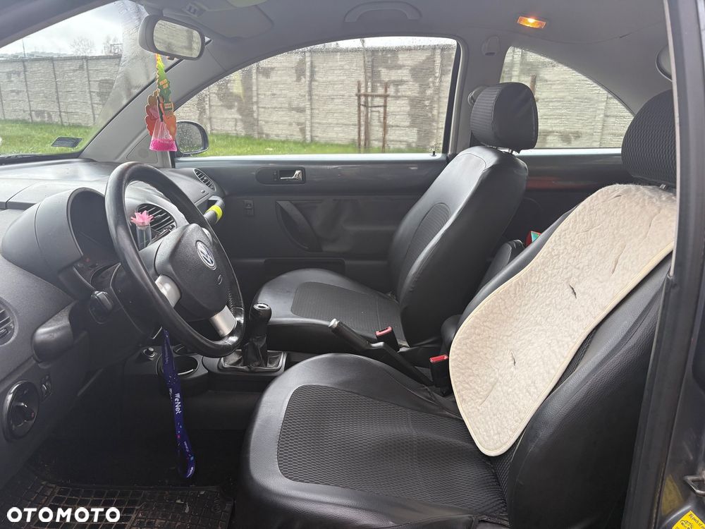 Volkswagen New Beetle 1.9 TDI - 9
