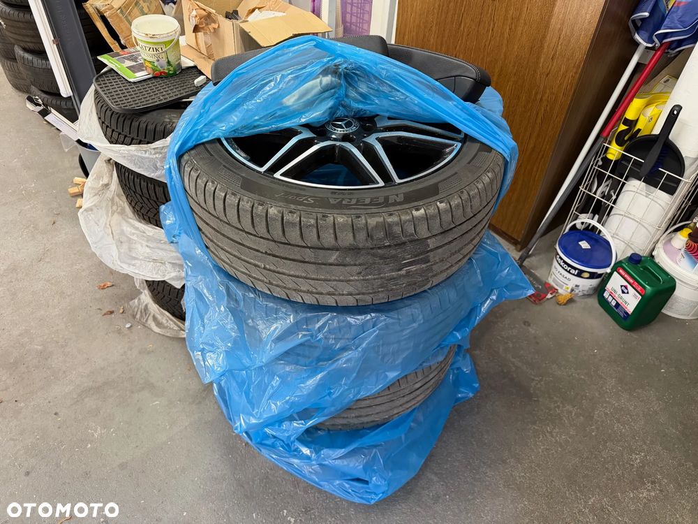 Mercedes-Benz Klasa V 250 d kompakt 4Matic 9G-TRONIC Edition 2020 - 38