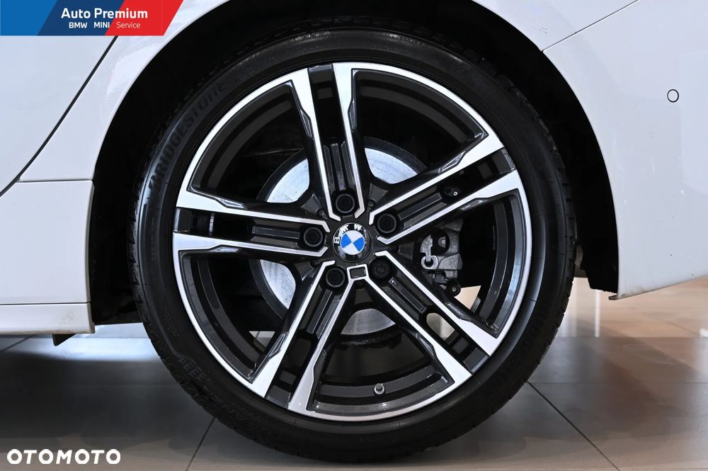 BMW Seria 1 118i - 23