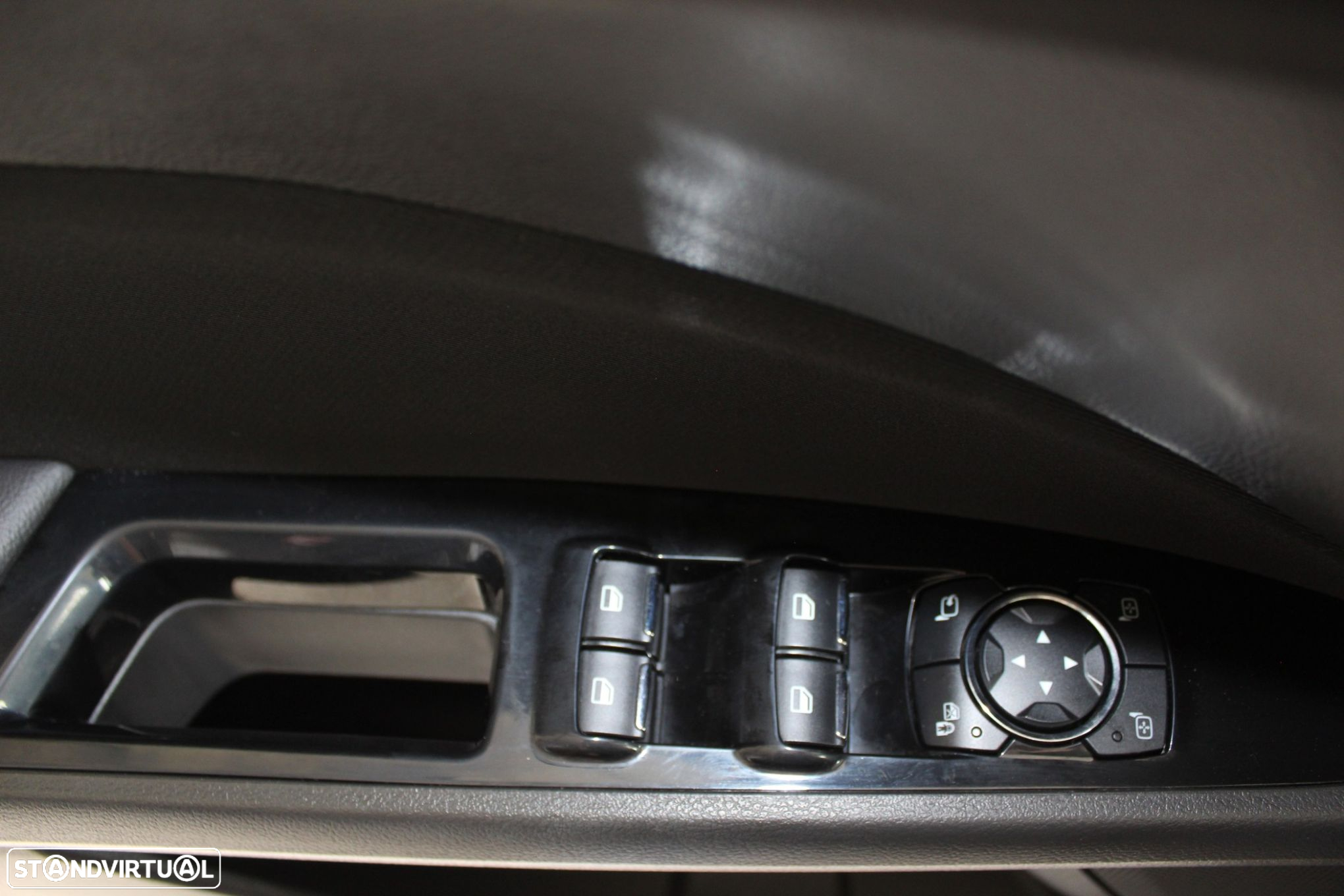 Ford Mondeo SW 1.5 TDCi Titanium ECOnetic - 23