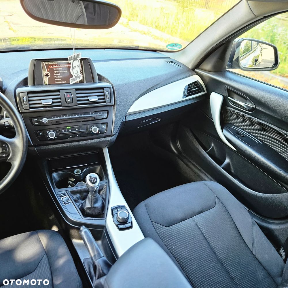 BMW Seria 1 114i Sport Line - 18