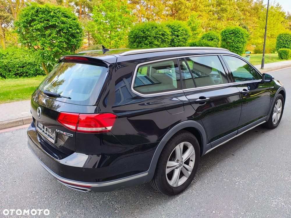 Volkswagen Passat 2.0 TDI BMT 4Mot Highline - 8