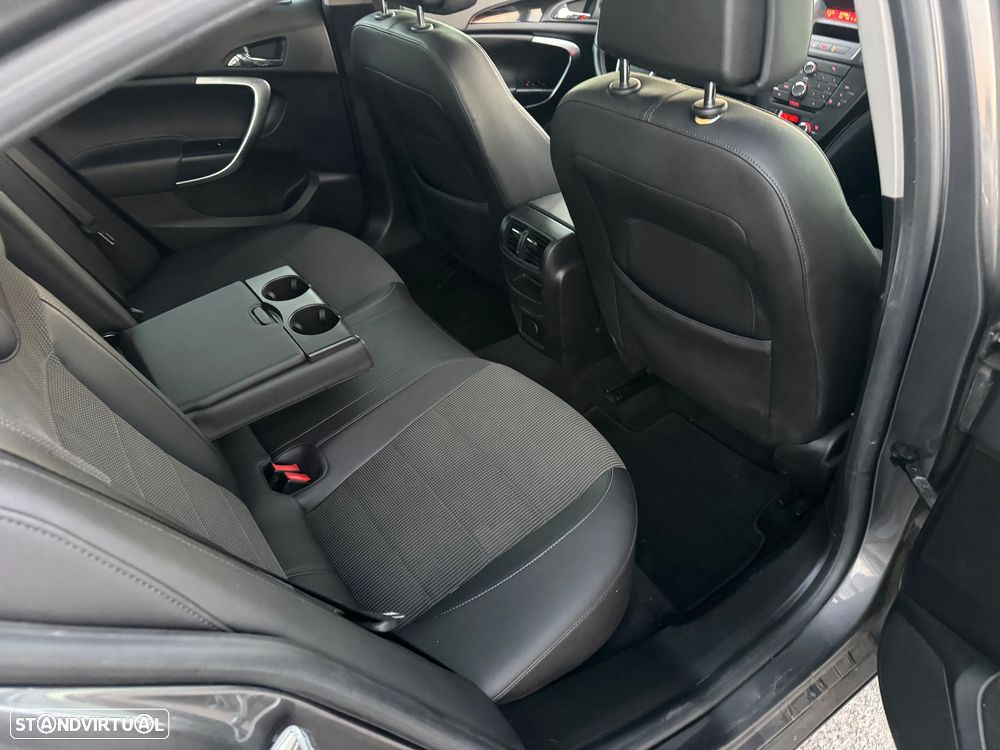 Opel Insignia 2.0 CDTi Cosmo S/S - 36