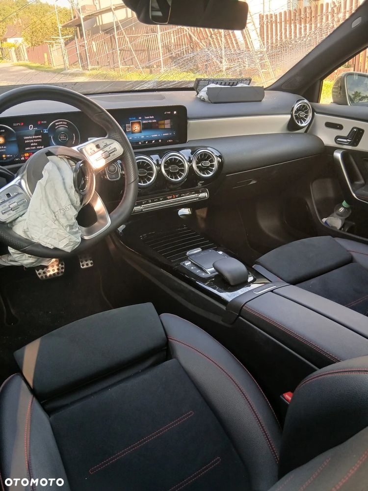 Mercedes-Benz Klasa A 200 4-Matic AMG Line 8G-DCT - 10