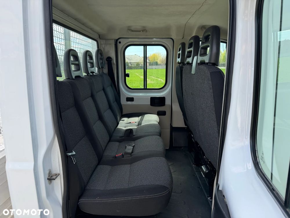 Fiat Ducato * DOKA / Brygadówka * 2.3 / 130KM * Skrzyniowy * 7 Osób * - 38