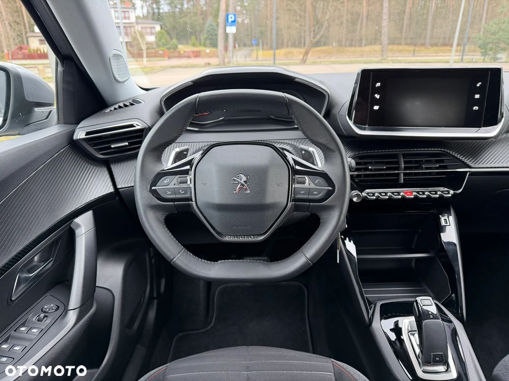 Peugeot 2008 PureTech 130 EAT8 Active - 23