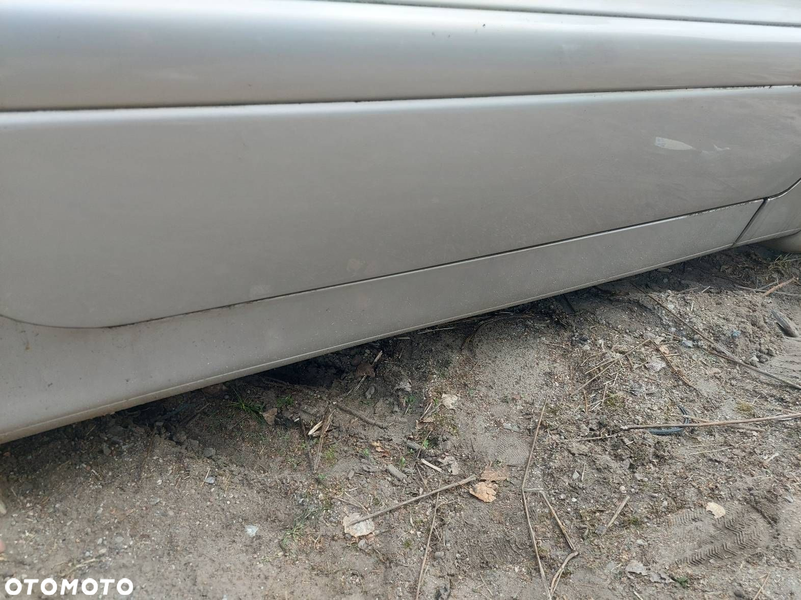 DRZWI KOMPLETNE PRAWY PRZÓD VOLVO C70 I 426-26 - 4