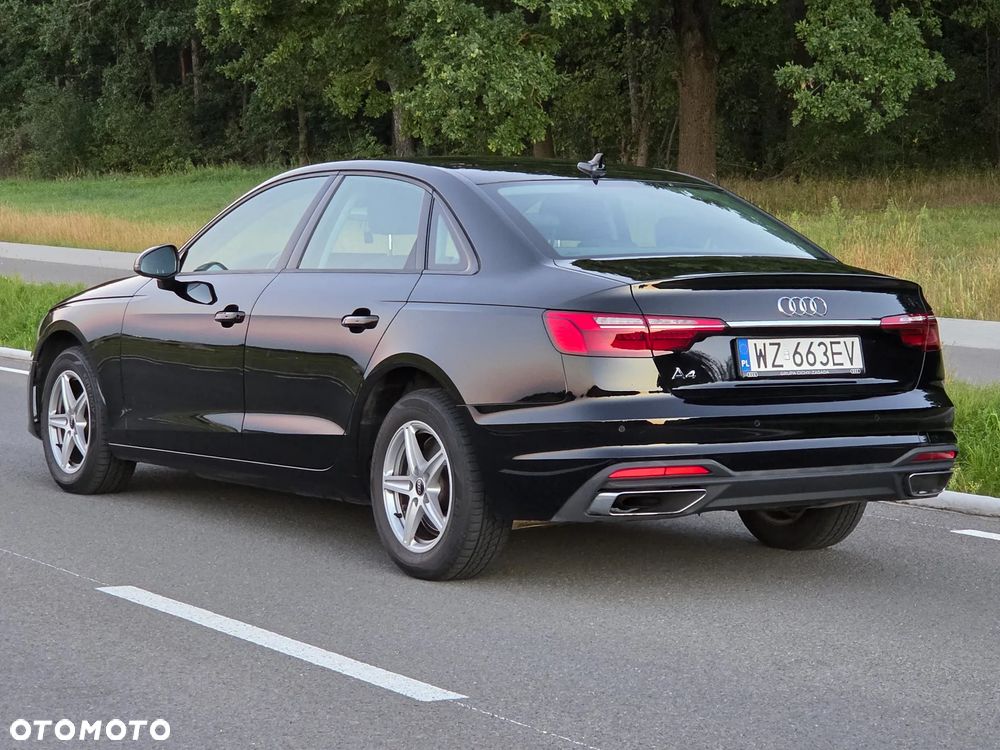 Audi A4 Limousine 30 TDI mHEV Advanced S tronic - 8