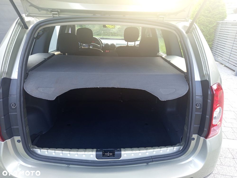Dacia Duster 1.6 16V 4x2 Laureate - 15